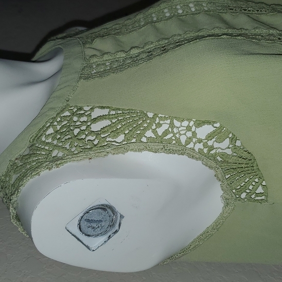 Anthropologie [E (hanger) M] size S light green sleeveless blouse 🌛 - Picture 3 of 13